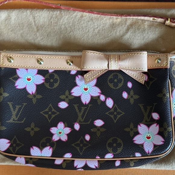 RARE* Vintage Louis Vuitton x Takashi Murakami Blossom Monogram Purse Pochette - Picture 1 of 12